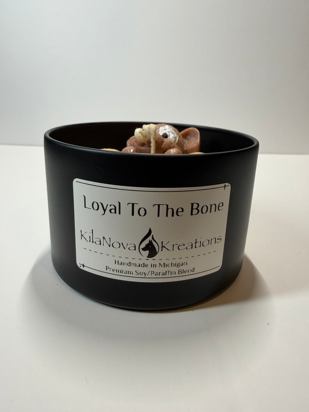 Loyal To The Bone - Sugar Cookie Royal