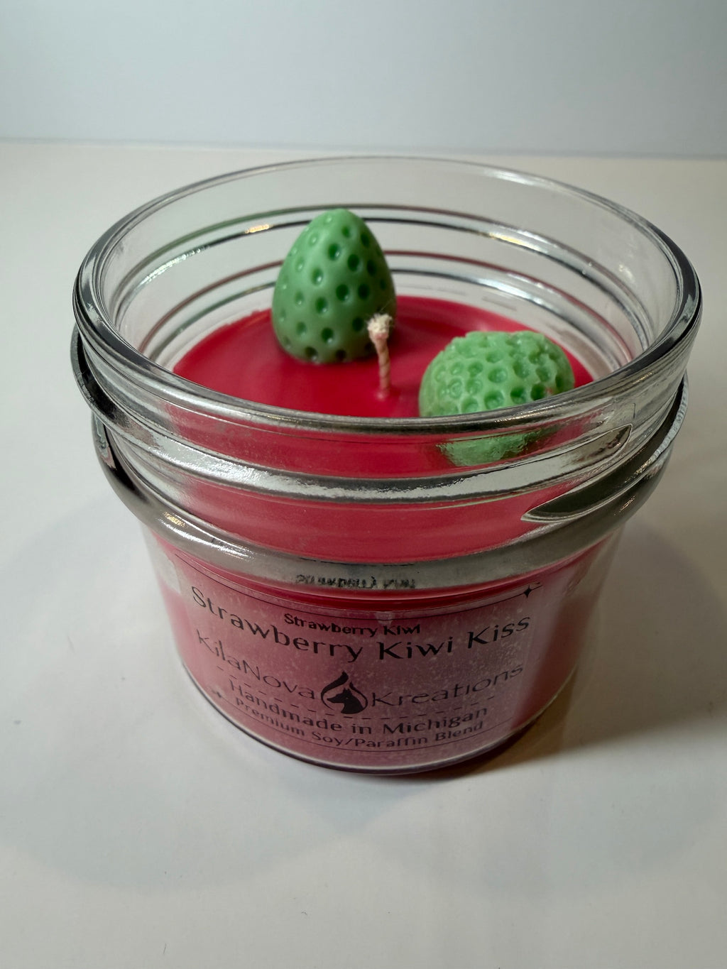 Strawberry Kiwi Kiss - Strawberry Kiwi