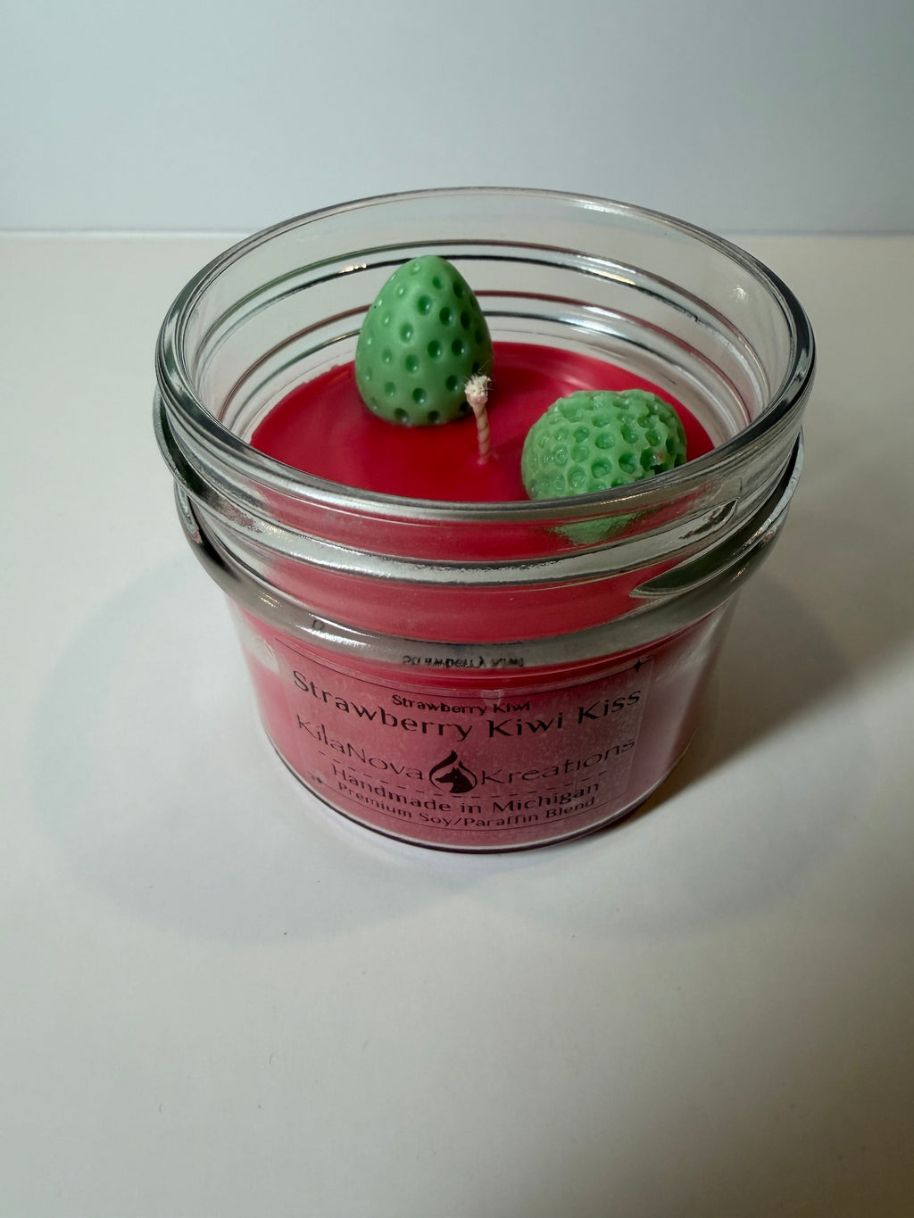 Strawberry Kiwi Kiss - Strawberry Kiwi