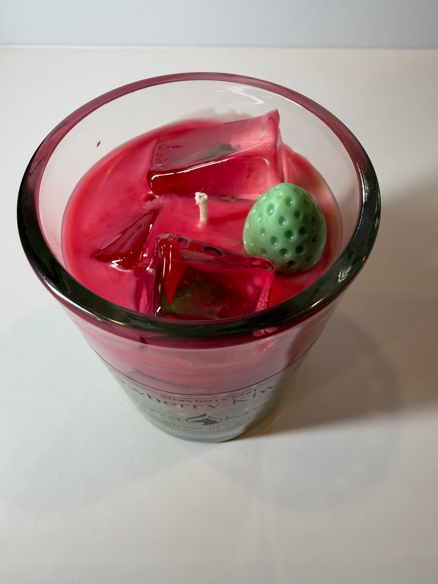 Strawberry Kiwi Kiss - Strawberry Kiwi