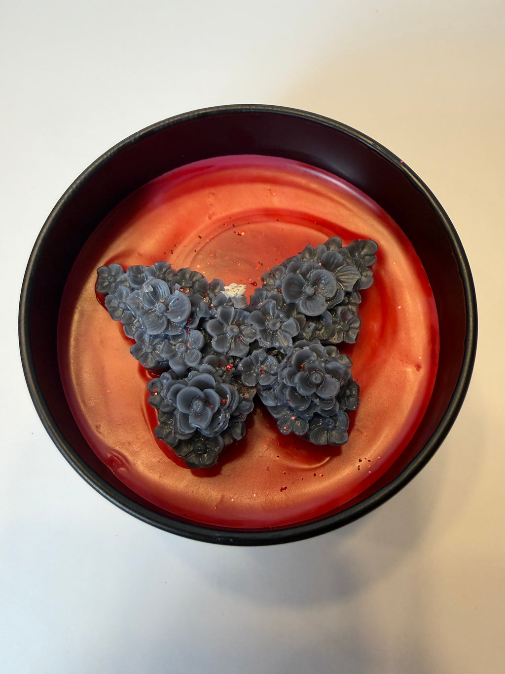 Temptation - Scarlet Noir Candle