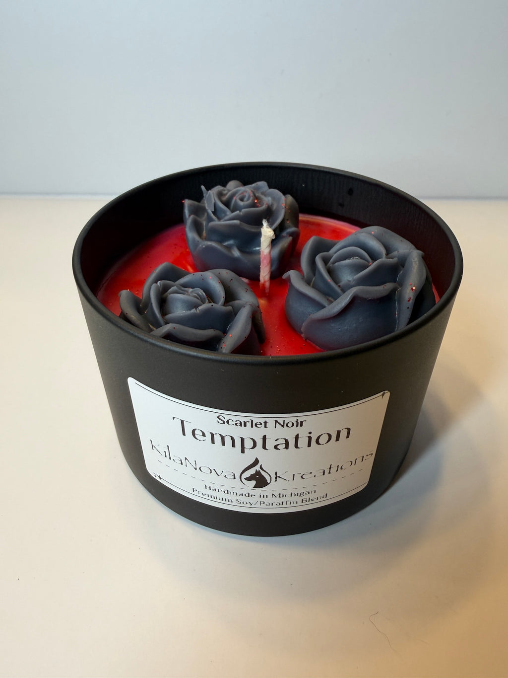 Temptation - Scarlet Noir Candle