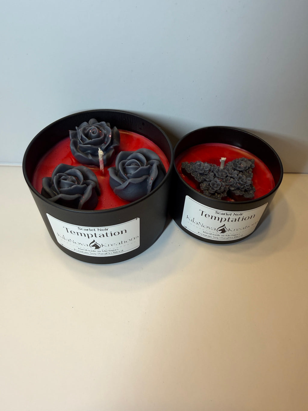 Temptation - Scarlet Noir Candle