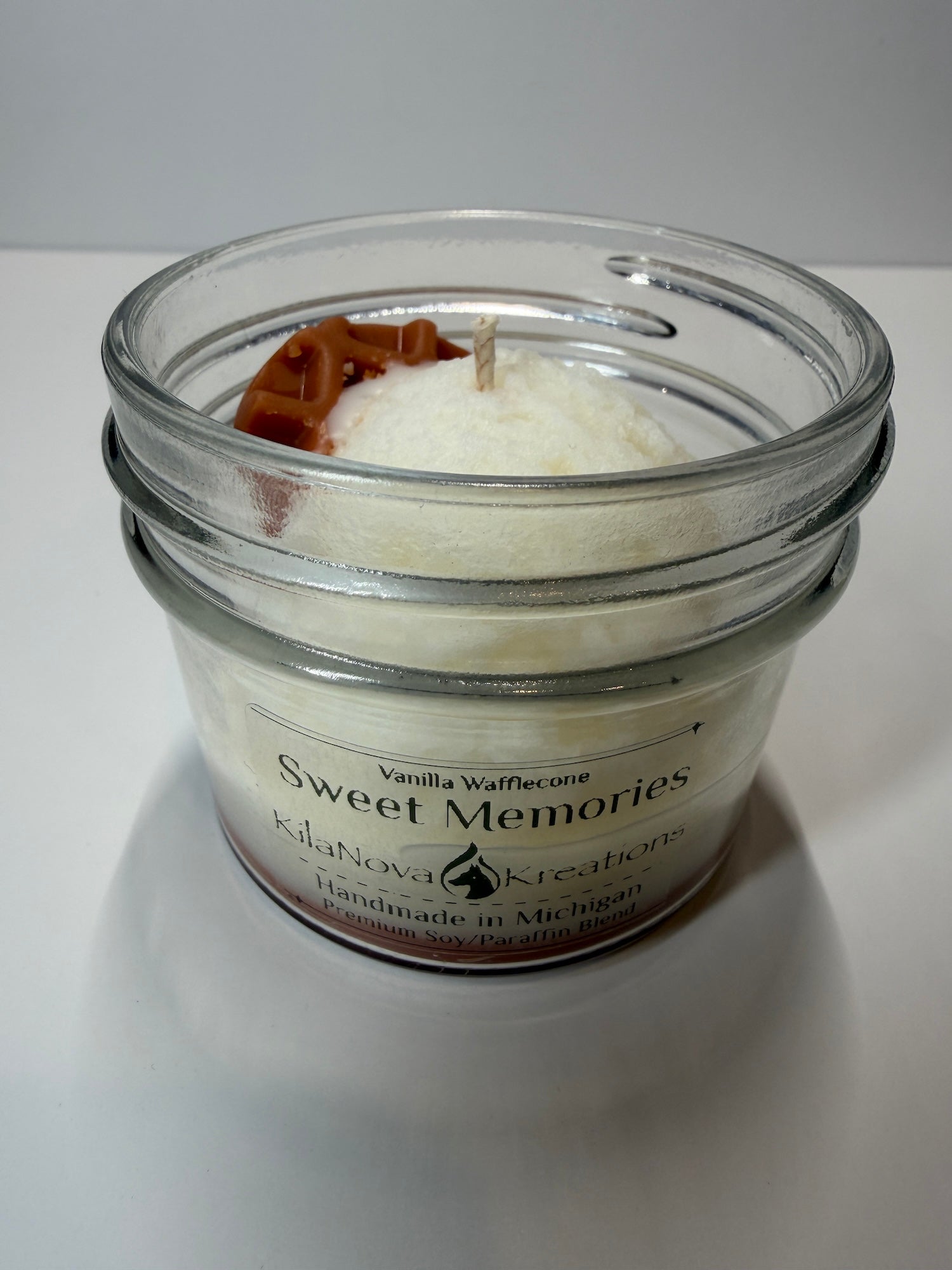 Sweet Memories - Vanilla Wafflecone